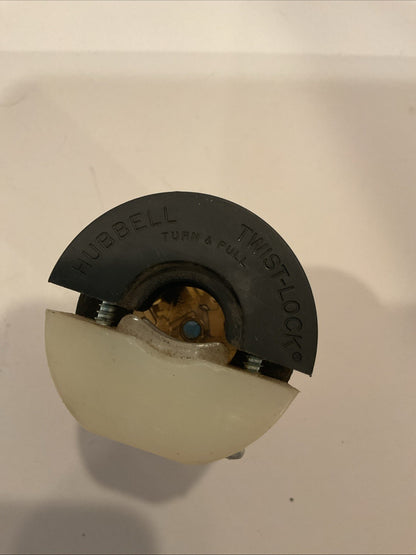 Hubbell  30 Amp 125V Female Locking Connector