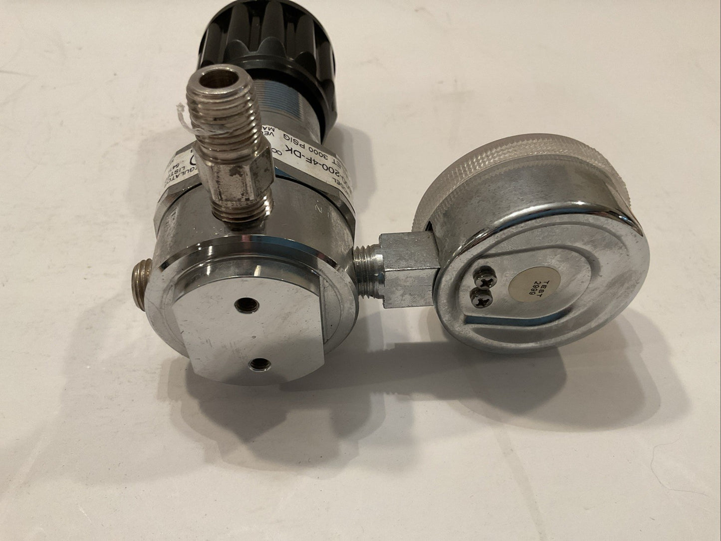 OSC #HPL500-200-4F-DK GAS COMPRESSED REGULATOR 3000 PSIG