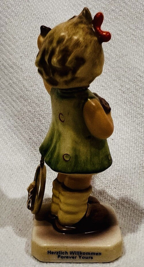 Goebel  Hummel Club Exclusive Edition Figurine “FOREVER YOURS”  # 793
