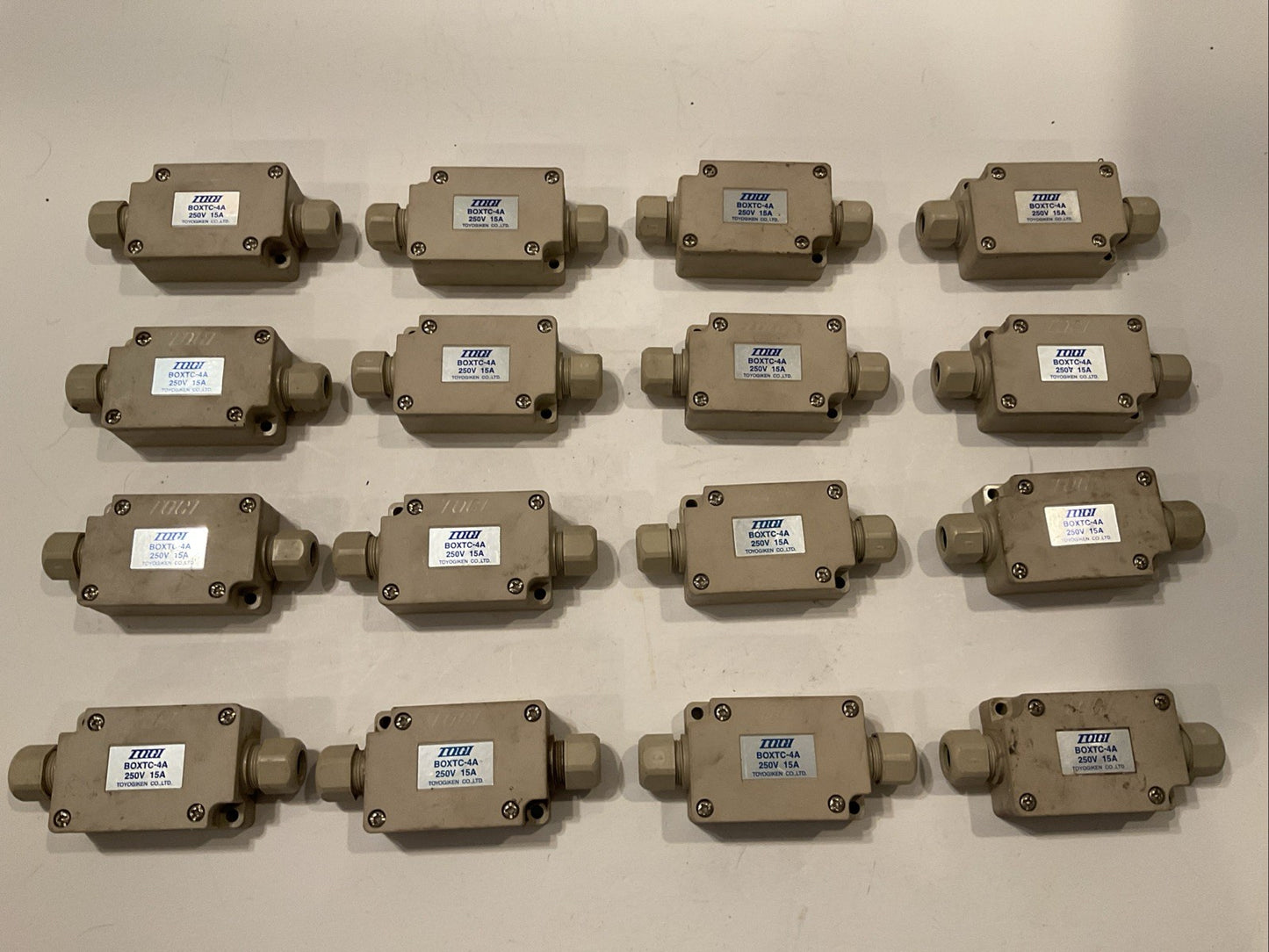 QTY 16 TOGI BOXTC-4A  TERMINAL BLOCK 4-POSITION 250V 15A