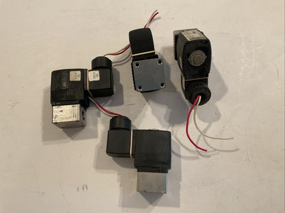 Qty 4 BURKERT 456337U 6013 A 1/8FPM SS SOLENOID /NPT 1/4/PMAX140psi/120V/60Hz/8W