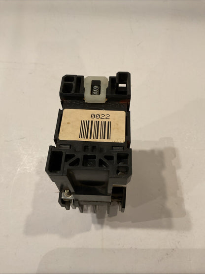 Allen Bradley 700-F310A24 Relay 700F310A24 Series B With 195-FA22 Series A