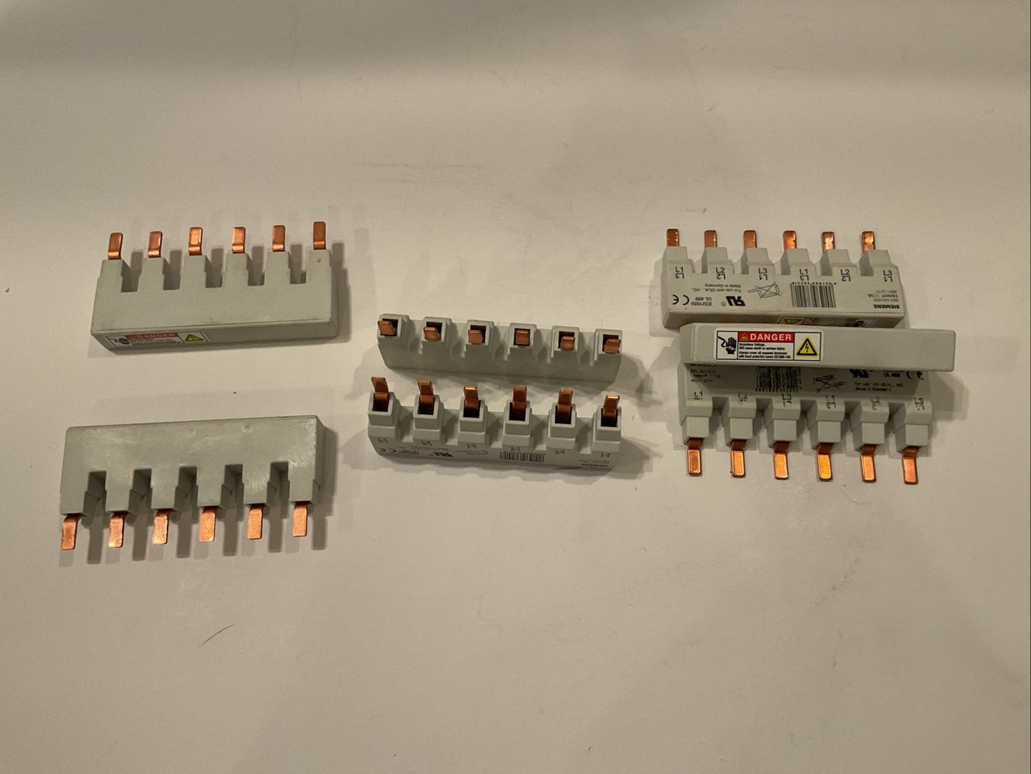 Lot of (7) Siemens 5ST3 665-0HG Connection Terminals 16mm2/ 115A