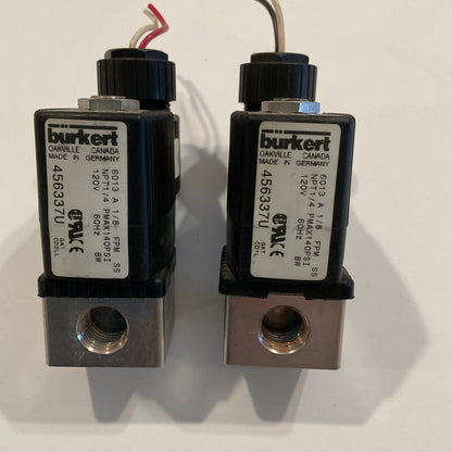 Qty 2 BURKERT 456337U 6013 A 1/8FPM SS SOLENOID /NPT 1/4/PMAX140psi/120V/60Hz/8W