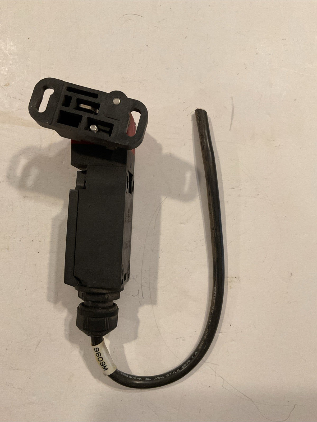 OMRON D4NS-2AF Safety Door Switch D4NS2AF 20706Z