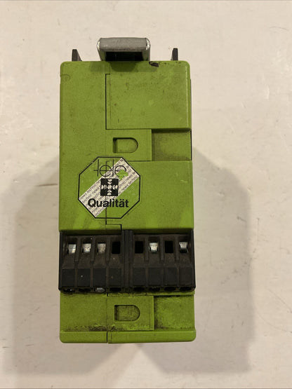 TELE  #IW1AAC4X  MONITORING RELAY WITH 110V TR3 POWER MODULE