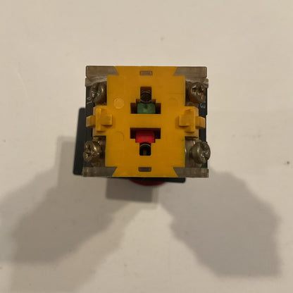 EAO E-Stop Push Button Assembly with (2) 704.900.5 contacts