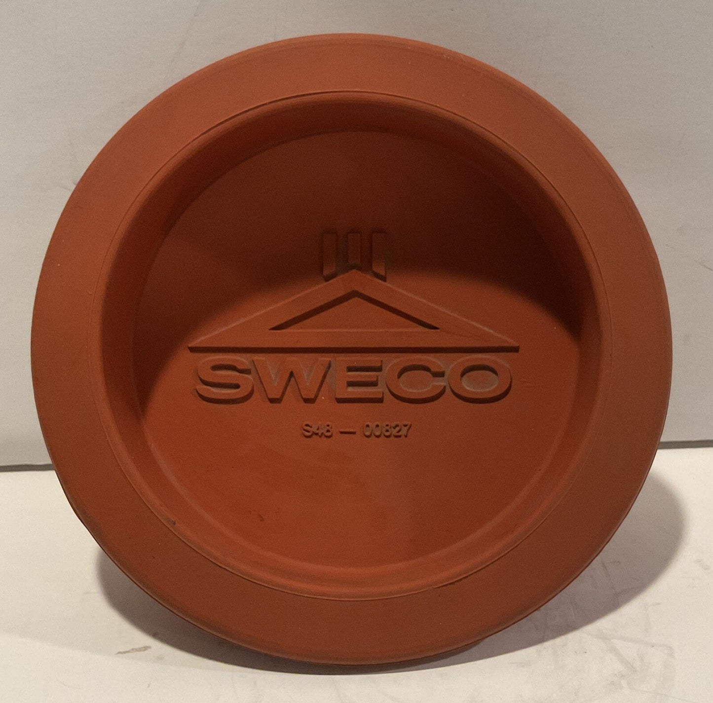 SWECO Inspection Plug S48-00827 6” Dia.