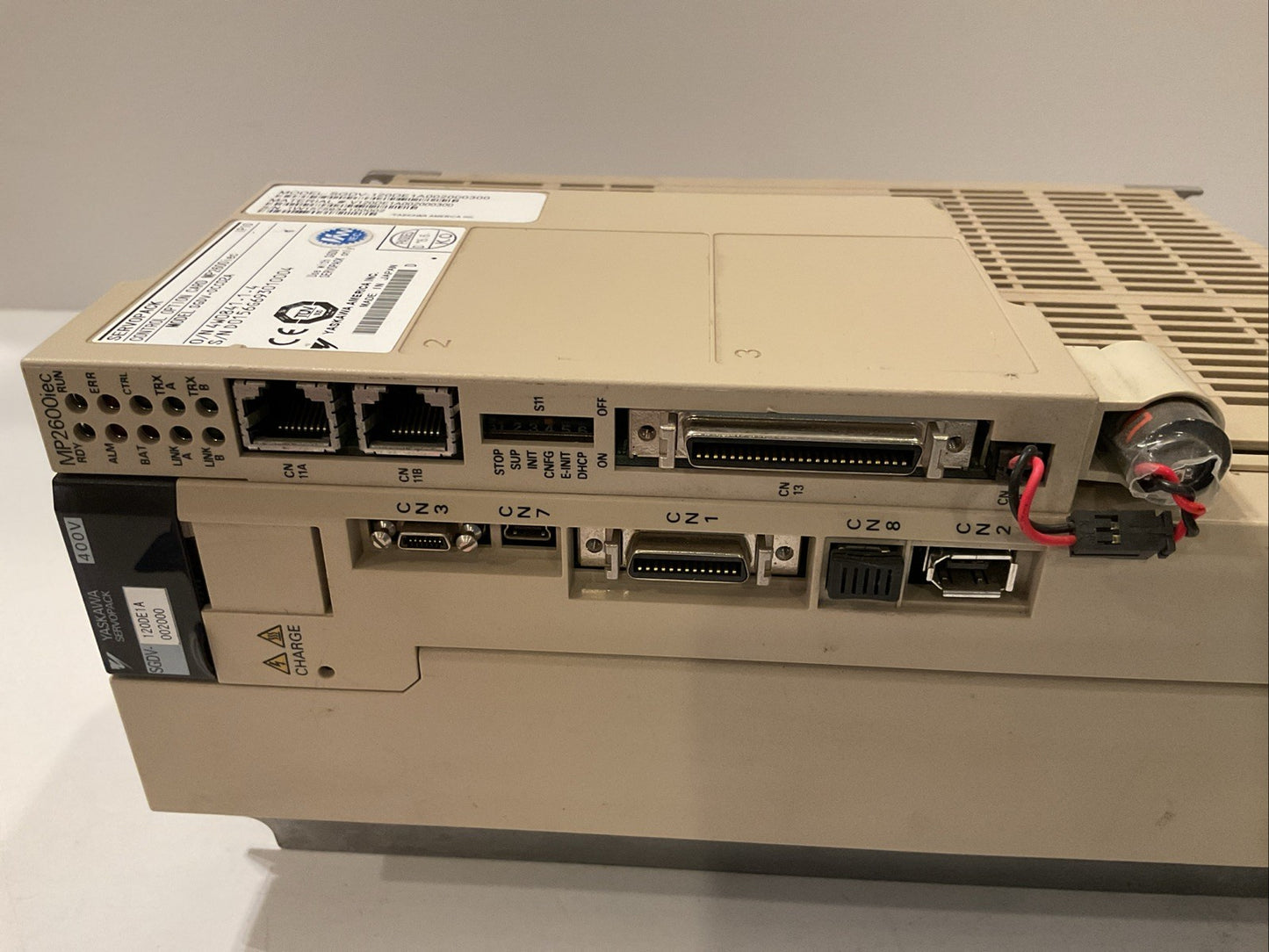 USED Yaskawa servopck IP10 SGDV-120DE1A002000300 Control option card MP2600iec