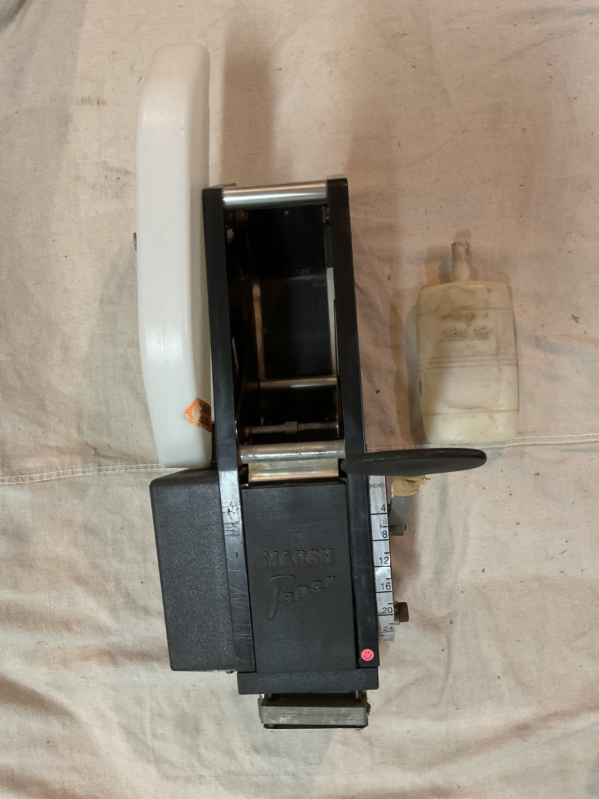 Marsh Gummed Tape Dispenser/Hand Taper Black