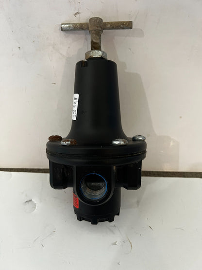 Never installed Parker-Watts R119-04C - 1/2" NPT Pressure Regulator 300 PSI