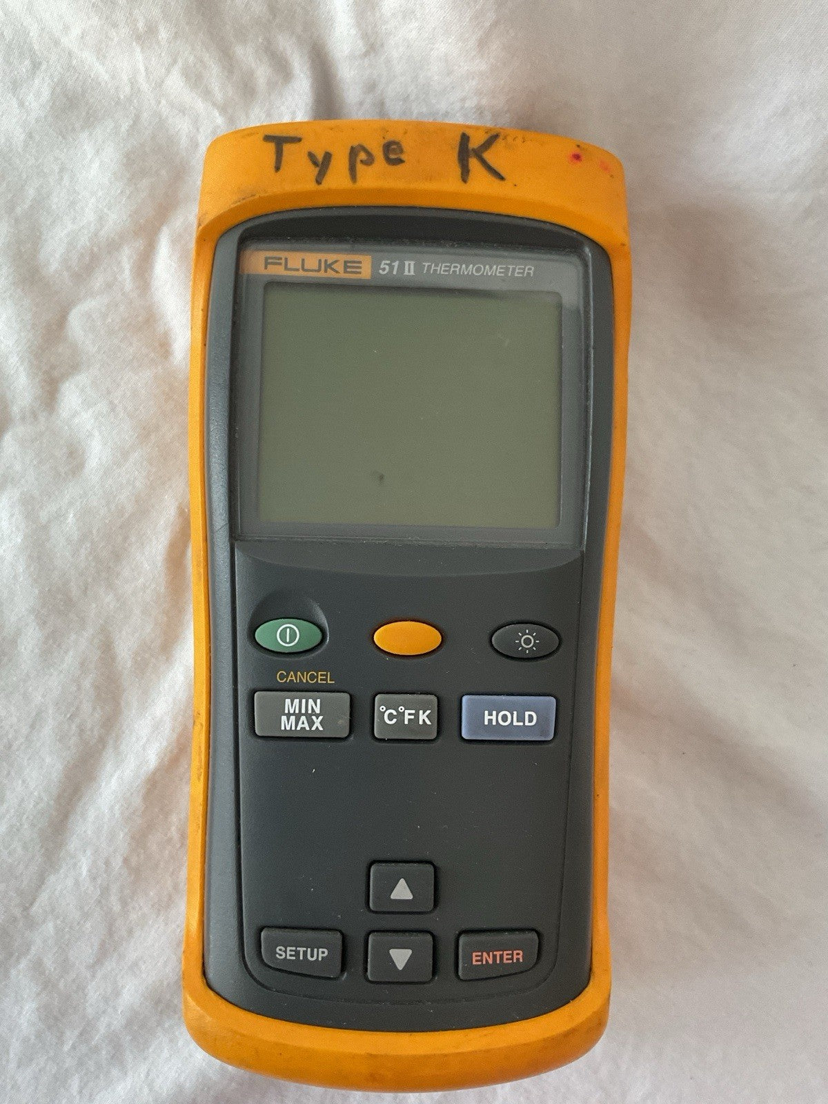 Fluke 51 II Digital Thermometer PREOWNED with the box and Type K termocouple
